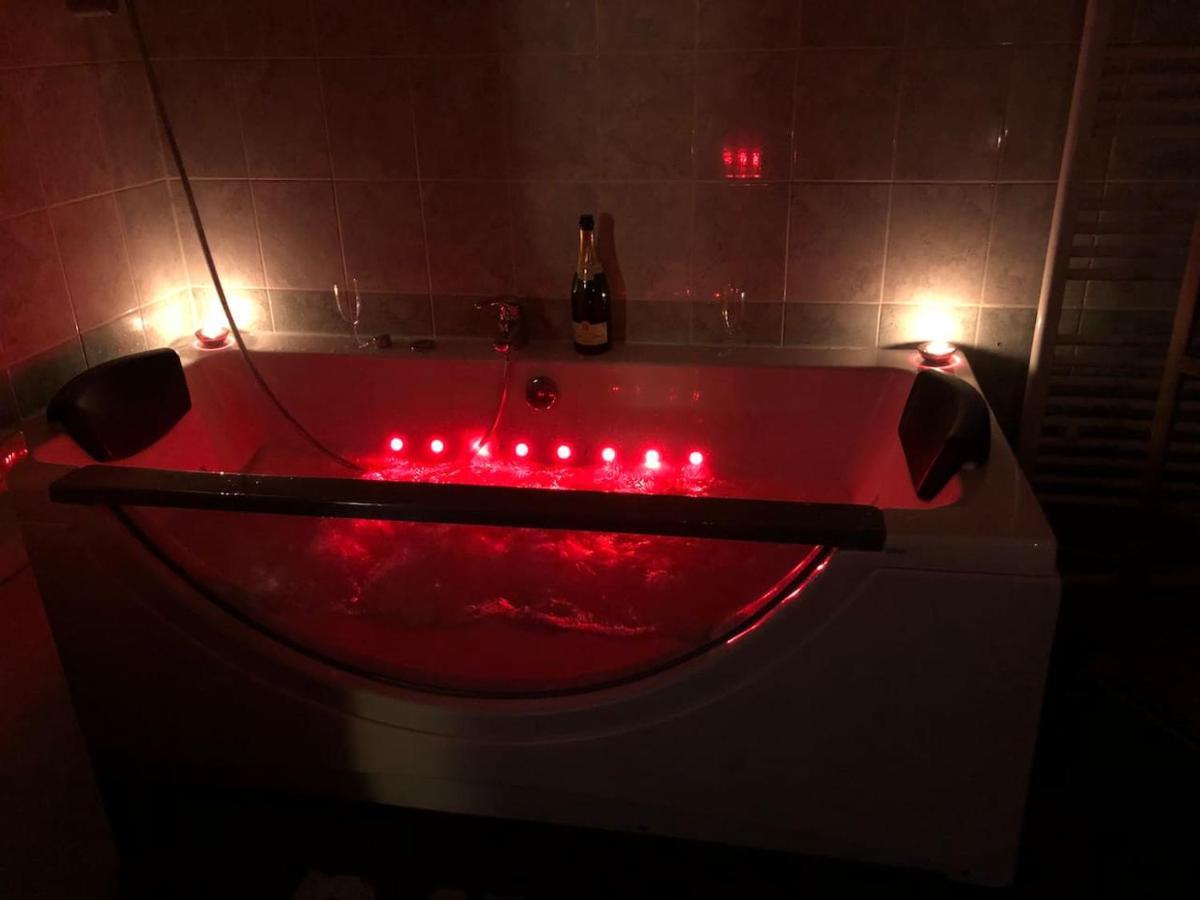 Appartement Spacieux Flize エクステリア 写真