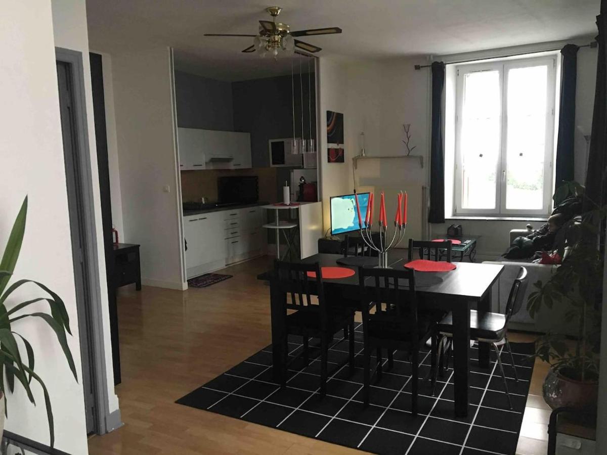 Appartement Spacieux Flize エクステリア 写真